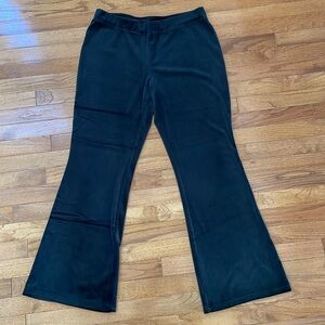Women’s AnyBody velvety pants